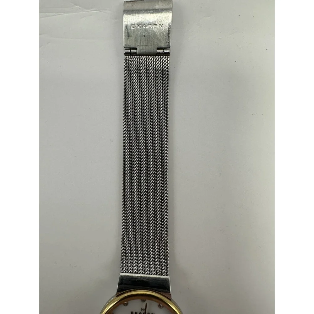 Skagen 355SSSG Ladies MOP Watch New Battery 26MM 8